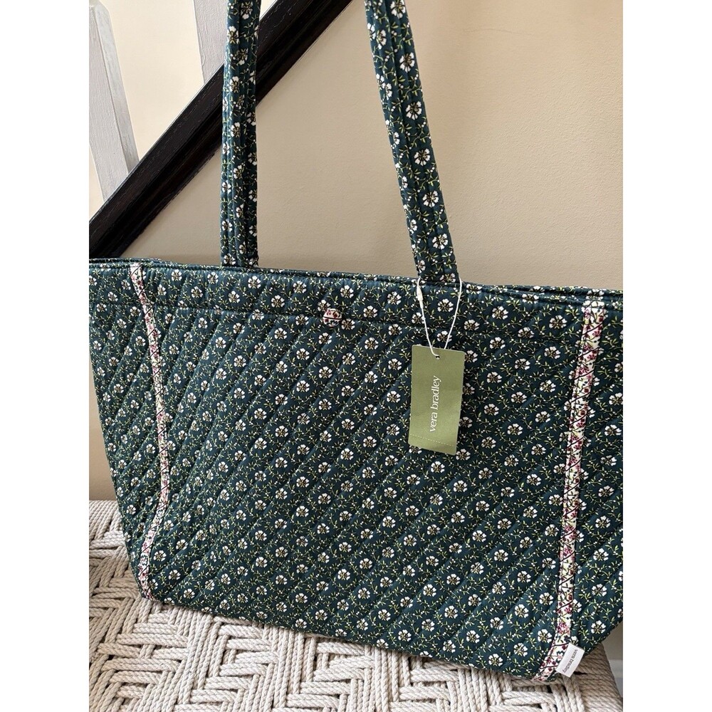 Vera Bradley Hathaway Tote Bag Mistletoe Lattice & Large Wallet Green Set NWT - Picture 3 of 8